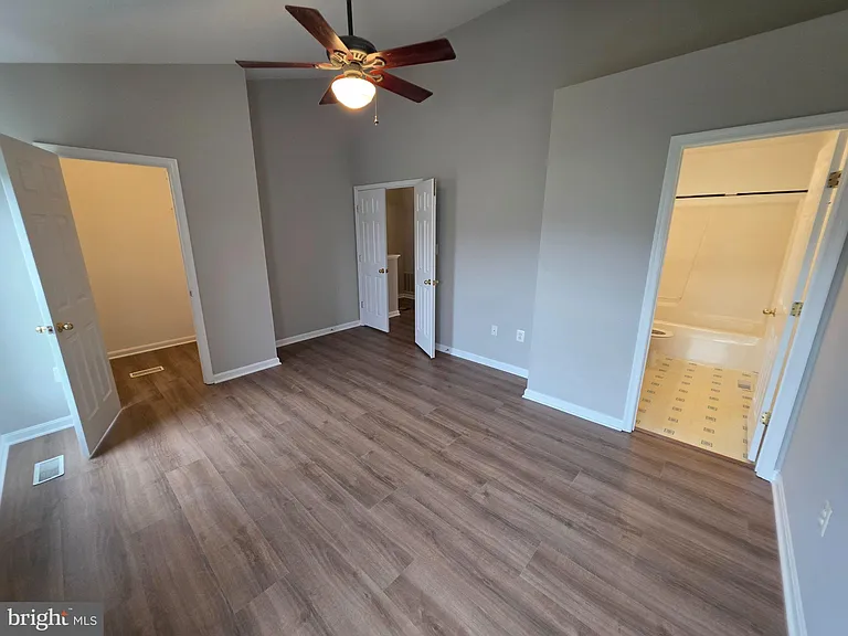 1917 Harpers Ct — Photo 10