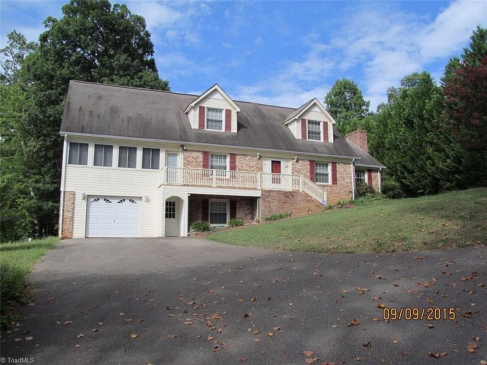 1st image of 627 Knollwood Dr