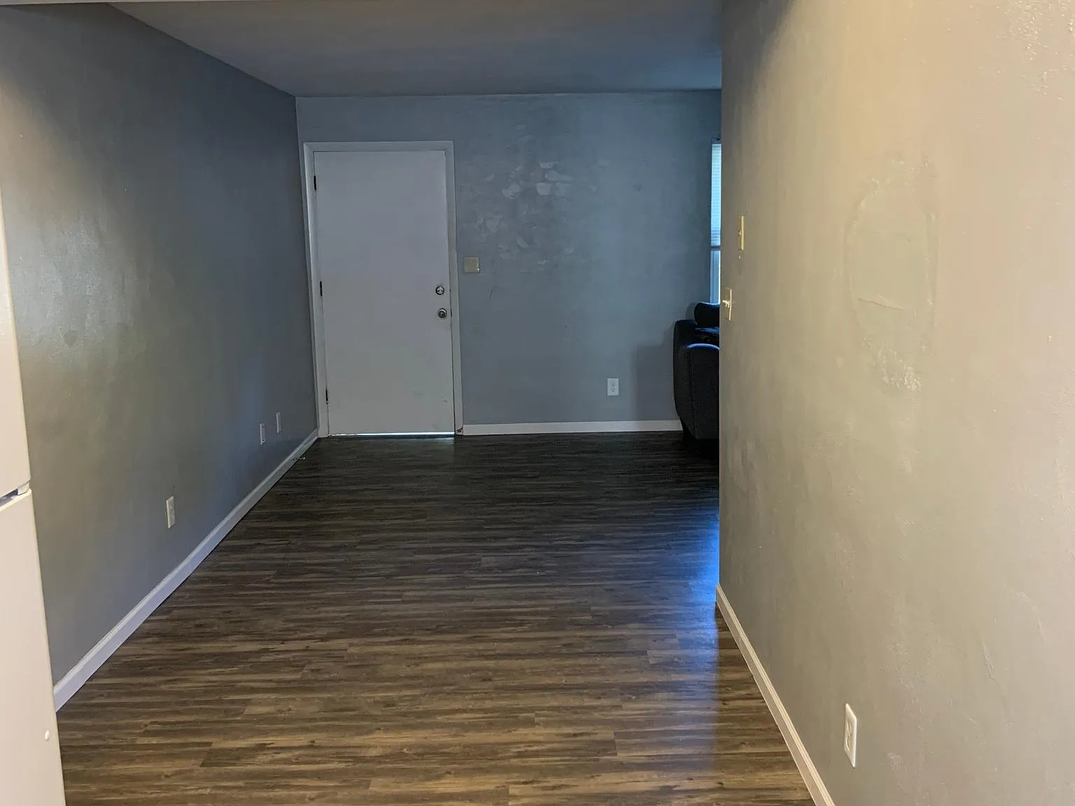 713 Oak St — Photo 2