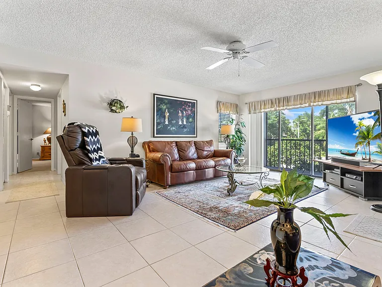 2732 SW Matheson Ave #112-2B — Photo 3