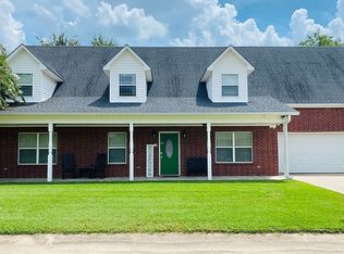 106 Gilpin Dr, Fairfield, TX 75840