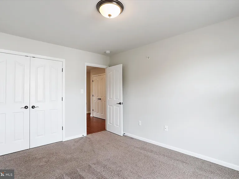 20 Delano Dr — Photo 22