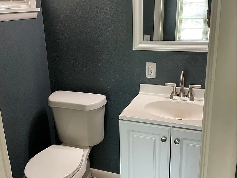 5745 E 27th Pl — Photo 13