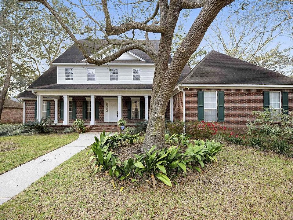 1st image of 3229 Dijon Ave