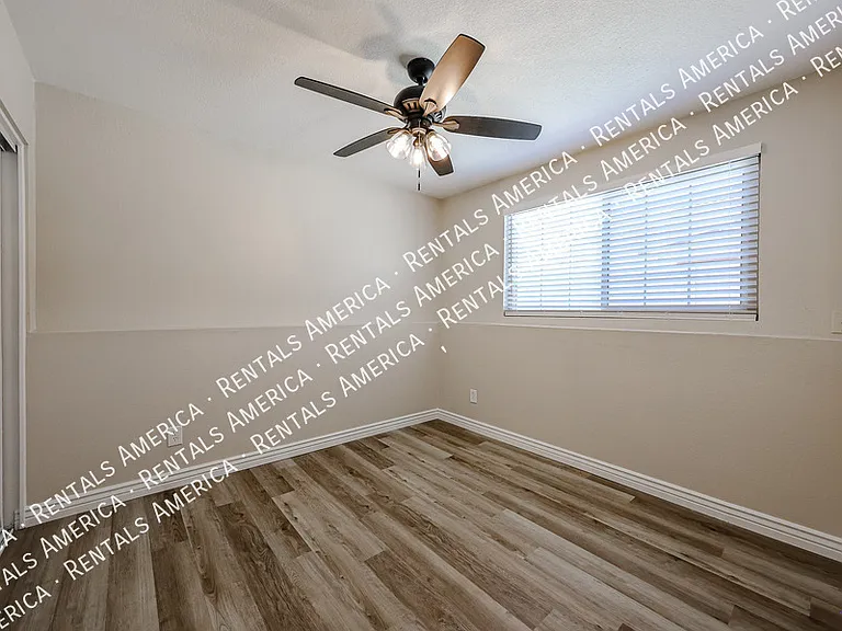 8111 W Wacker Rd #35 — Photo 14