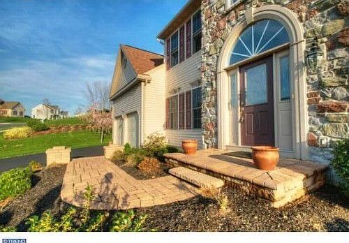 5th image of 5 Sweetwater Ln