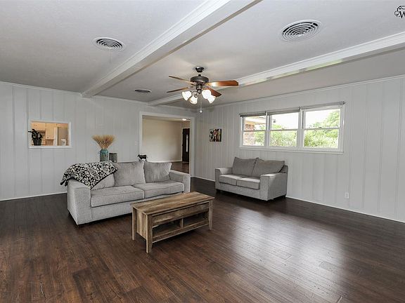 5th image of 4104 Rivercrest Dr