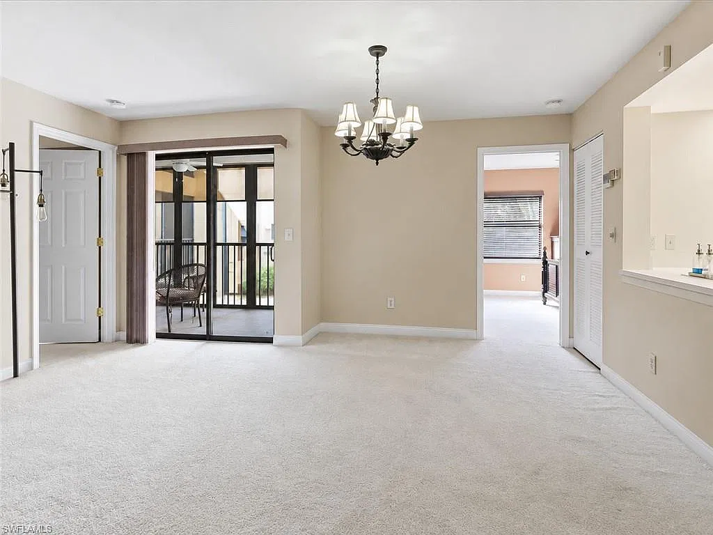 2 bed, 2.0 bath, 992 sqft, $1,400 — Photo 3