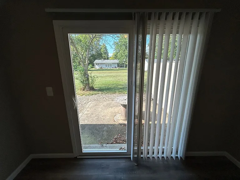 504 W Linden St — Photo 14