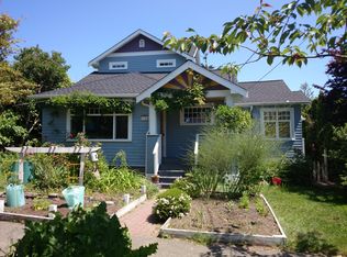 7754 19th Ave NW, Seattle, WA 98117