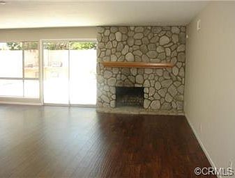 2nd image of 821 E Van Bibber Ave