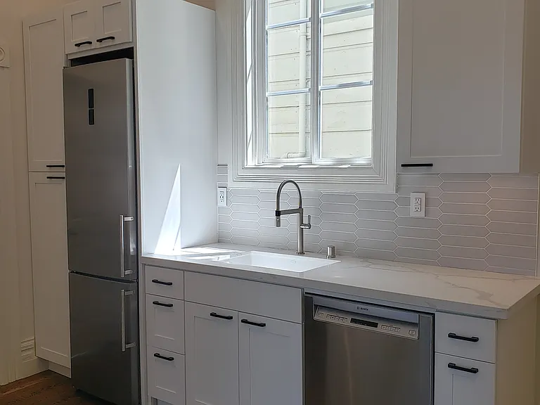 1201-1203 Sanchez St #4 — Photo 3