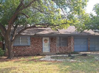 5705 15th St, Lubbock, TX 79416