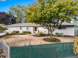 1810 Redwood Ct, Forest Grove, OR 97116