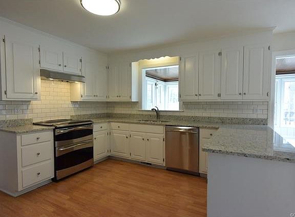 5th image of 11331 Edenberry Dr