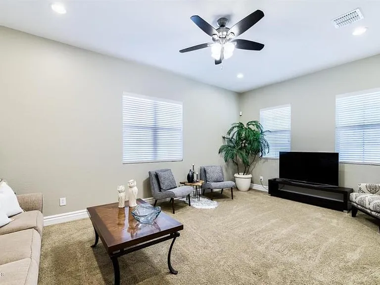 5104 S Salk Ln — Photo 11