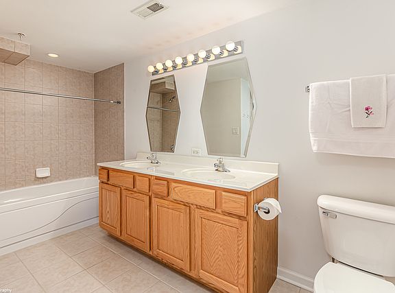 2nd image of 9400 S 79th Ave APT 1
