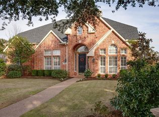 302 Hampton Ct, Coppell, TX 75019