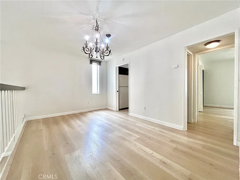 598 W Huntington Dr #C — Photo 5