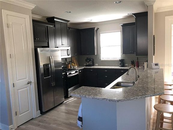 3rd image of 5353 Manchini St