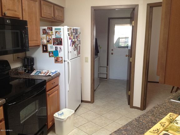 3rd image of 10564 W Palmeras Dr