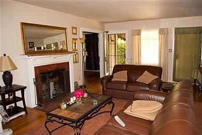 3rd image of 3141 E Huntington Blvd