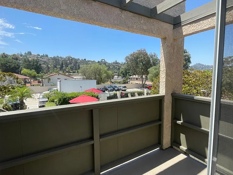 Montebello Villas — Photo 41