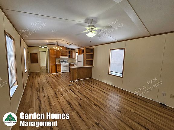 4th image of 32 Woodside Ln