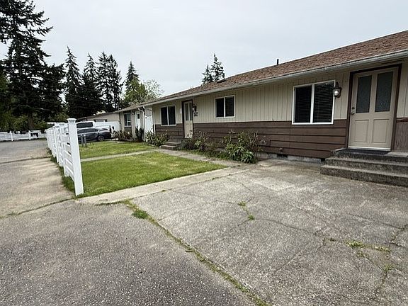 Duplex parking area and front yard