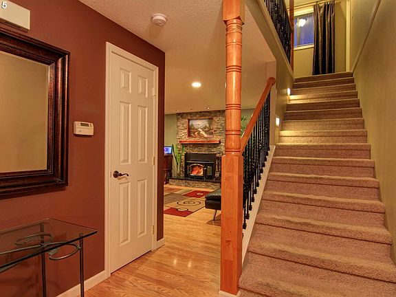 5th image of 14304 NE 70th St