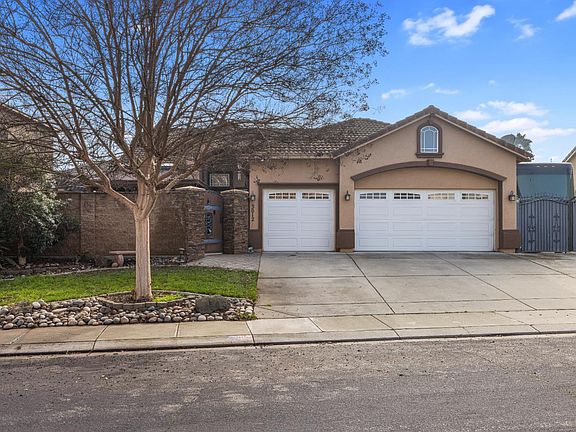 3rd image of 3012 Degas Ln