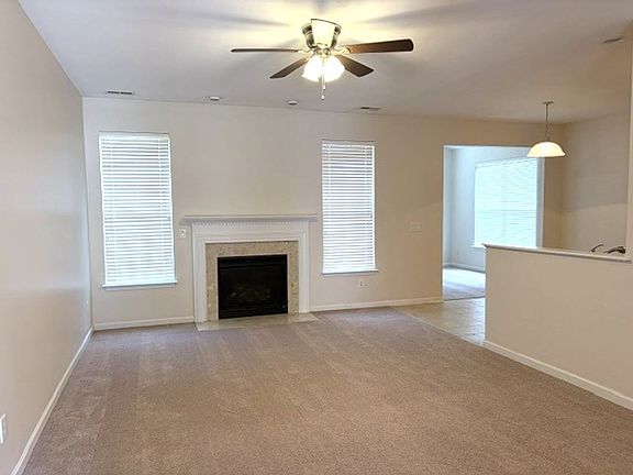 3rd image of 1107 Montreux Dr