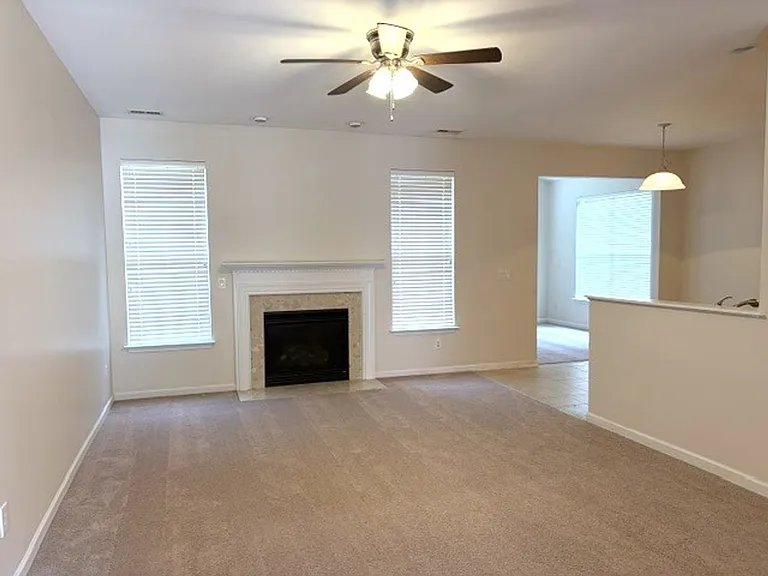 1107 Montreux Dr — Photo 3