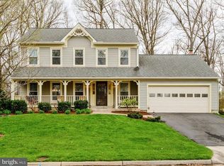 13153 Rounding Run Cir, Herndon, VA 20171