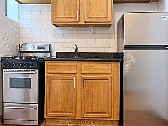5th image of 306 W 18th St APT 4C