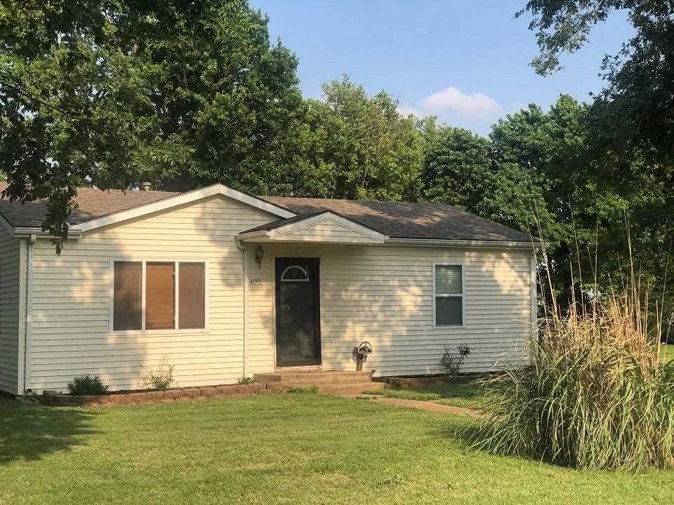 402 S Church St, Udall, KS 67146 Zillow