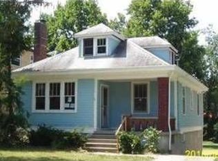 2919 Mignon Ave, Cincinnati, OH 45211