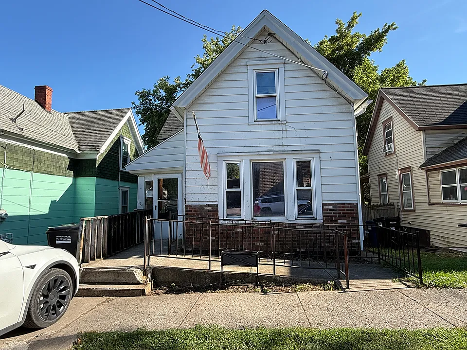 134 Vann St