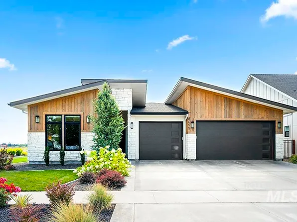 8059 W Corinthia St, Eagle, ID 83616