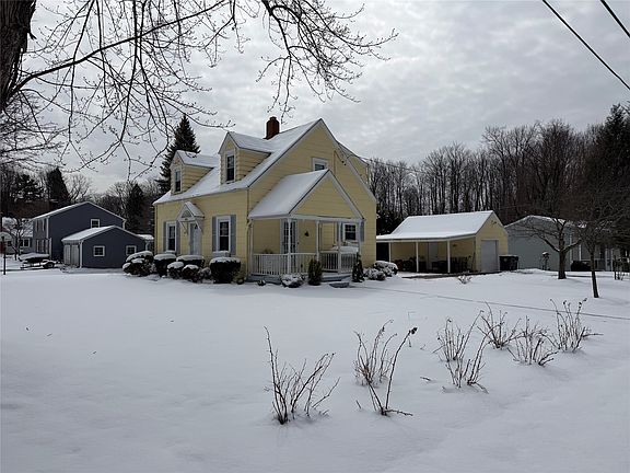 2nd image of 2804 Wellington Rd