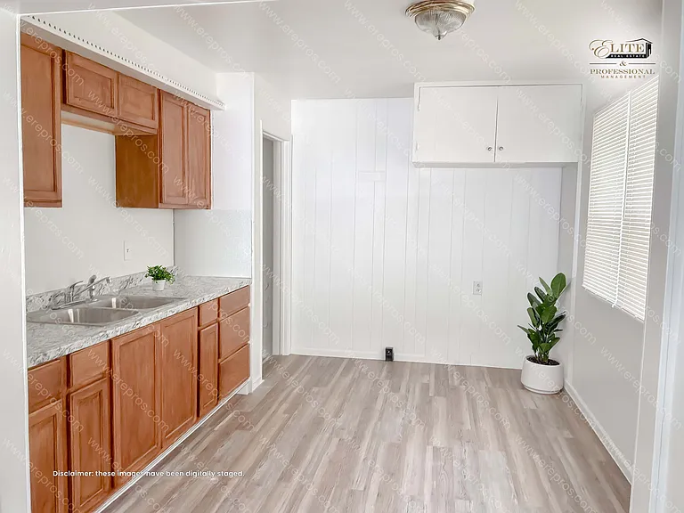 3506 Herrick St — Photo 8