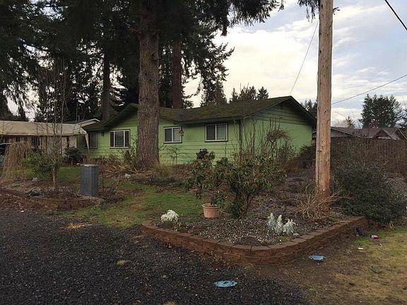 2nd image of 8215 Daycrest Dr SE