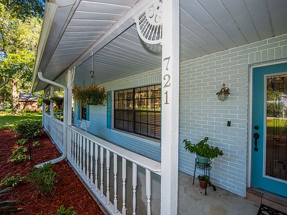 3rd image of 721 Prissol Ln