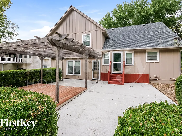 425 N Mesquite St — Photo 15