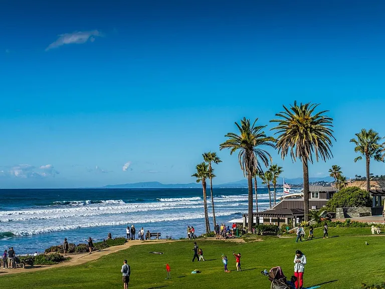 Downtown Del Mar is home to a lovely beach, quaint downtown with 5-star restaurants, concerts during the summer, and the Del Mar Fairgrounds, home of State Fair and horse races.