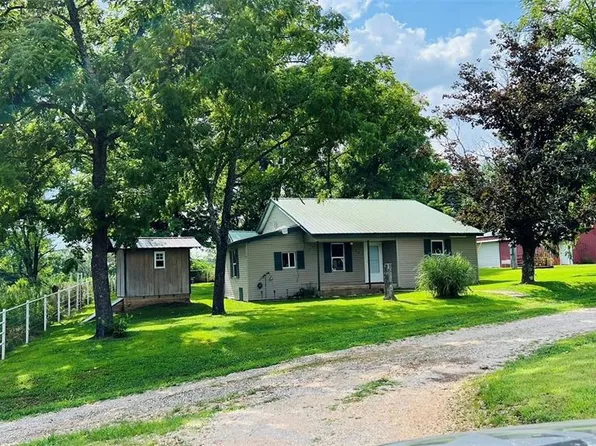 267 Dent Ave, Summersville, MO 65571