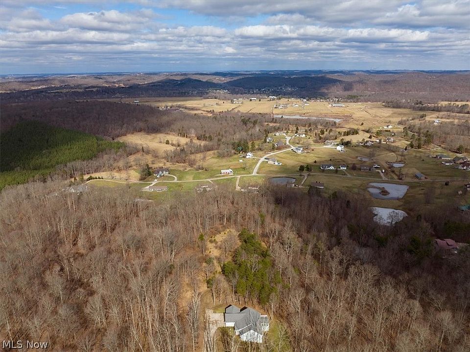 1st image of Trellis Ln