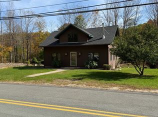 30 Phillipsport Rd, Wurtsboro, NY 12790