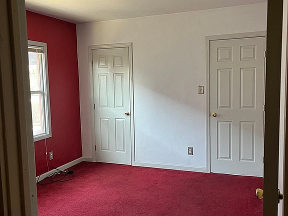 1st bedroom