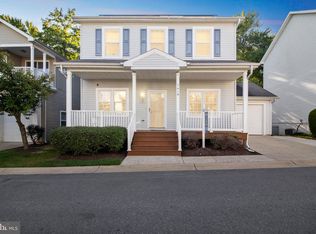 7618 Bluff Point Ln, Elkridge, MD 21075